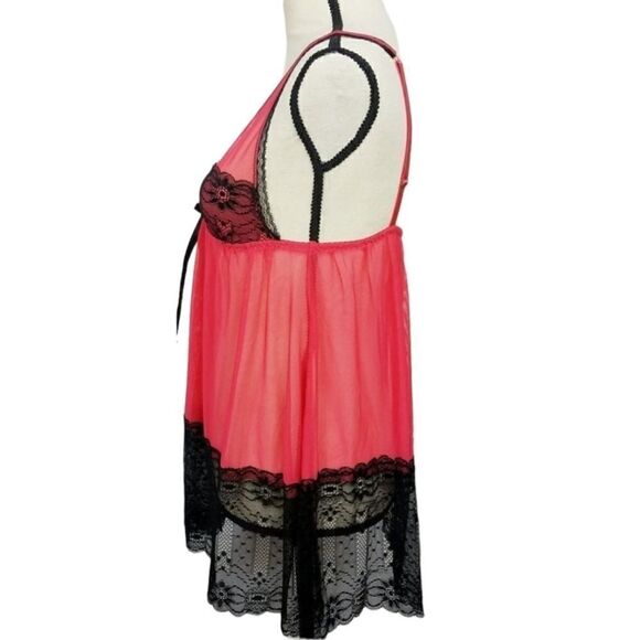 Sheer Red with Black Lace Nightie NWOT - Picture 4 of 9